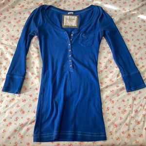 abercrombie and fitch half sleeve henley top